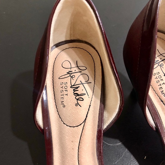 Life Stride Women's Burgundy Pumps - Picture 6 of 8